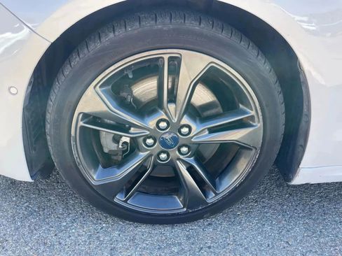 Used 2017 Ford Fusion Sport w/ Equipment Group 401A image 5