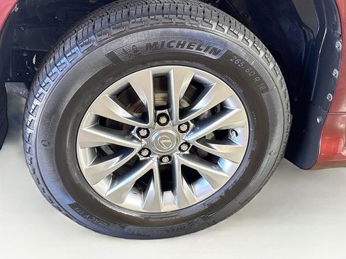 Used 2014 Lexus GX 460 Luxury image 42