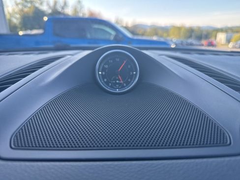 Used 2017 Porsche Cayenne image 14