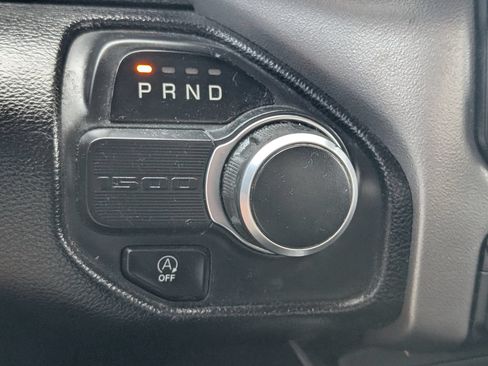 Used 2019 RAM 1500 Big Horn RWD image 13