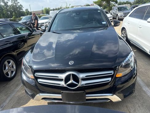 Certified 2019 Mercedes-Benz GLC 300 image 2