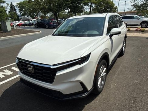 Used 2024 Honda CR-V EX image 3