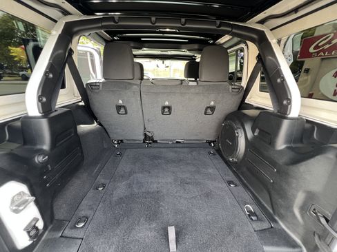 Used 2021 Jeep Wrangler Unlimited Sport AWD/4WD image 23