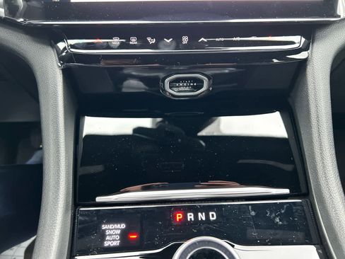 New 2026 Jeep Grand Cherokee L Limited image 23