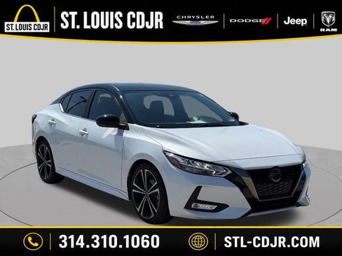 Used 2020 Nissan Sentra SR FWD image 1