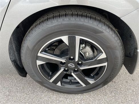 Used 2025 Nissan Sentra SV w/ All-Weather Package image 8