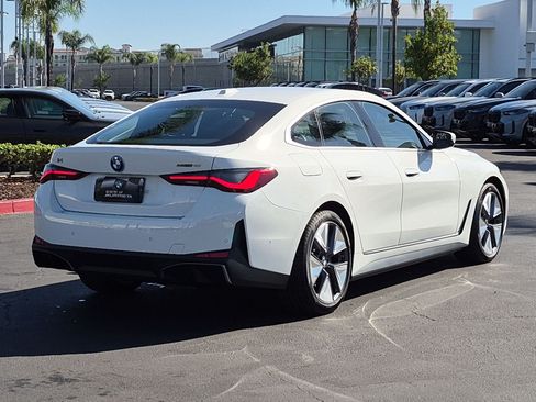 Certified 2025 BMW i4 eDrive40 w/ Parking Assistance Package RWD image 10