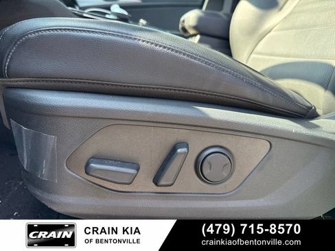 Used 2025 Kia Sportage SX Prestige AWD/4WD image 17