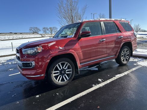 Certified 2022 Toyota 4Runner Limited image 5