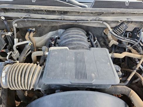 Certified 2020 Chevrolet Silverado 2500 LTZ w/ LTZ Plus Package image 30