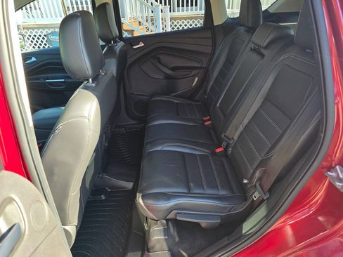 Used 2019 Ford Escape Titanium FWD image 19