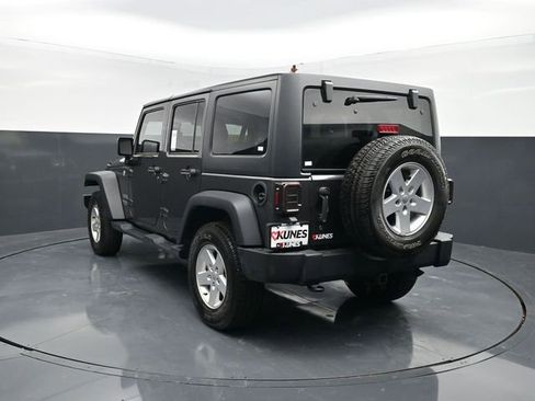 Used 2017 Jeep Wrangler Unlimited Sport w/ Quick Order Package 24S AWD/4WD image 6