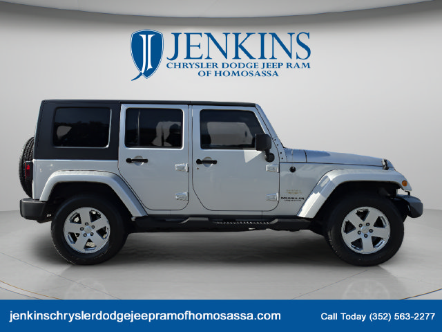 Used 2007 Jeep Wrangler Unlimited Sahara w/ Trailer Tow Group AWD/4WD image 3