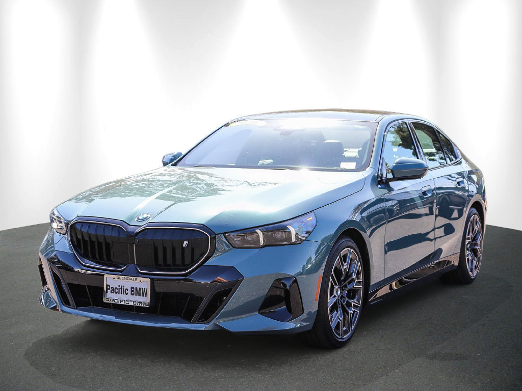 Used 2027 BMW i5 xDrive40 AWD/4WD image 3