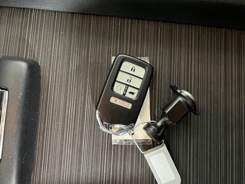 Used 2021 Honda Pilot Special Edition image 36