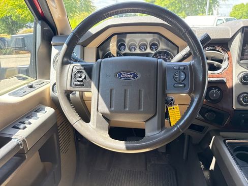 Used 2014 Ford F250 Lariat w/ Lariat Interior Package AWD/4WD image 19