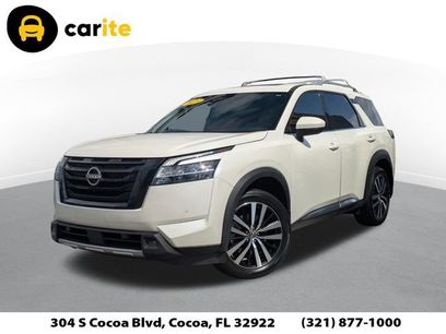Used 2023 Nissan Pathfinder Platinum