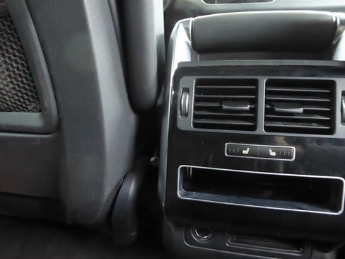 Used 2014 Land Rover Range Rover Sport HSE image 33