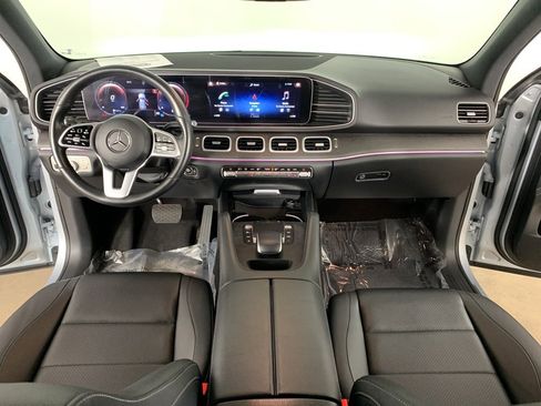 Used 2022 Mercedes-Benz GLE 350 4MATIC w/ Premium Package image 8