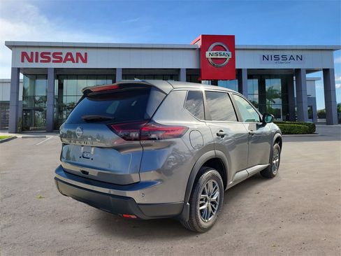 New 2026 Nissan Rogue S image 2