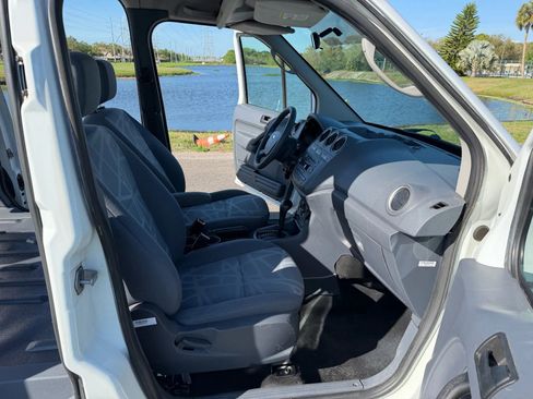 Used 2012 Ford Transit Connect XLT image 13