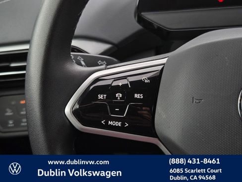 Used 2023 Volkswagen ID.4 Pro S image 21