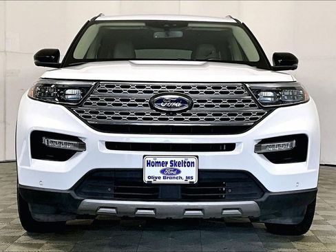 Used 2021 Ford Explorer Limited w/ Equipment Group 301A image 3