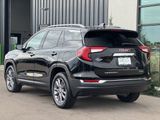 Used 2023 GMC Terrain SLT image 3