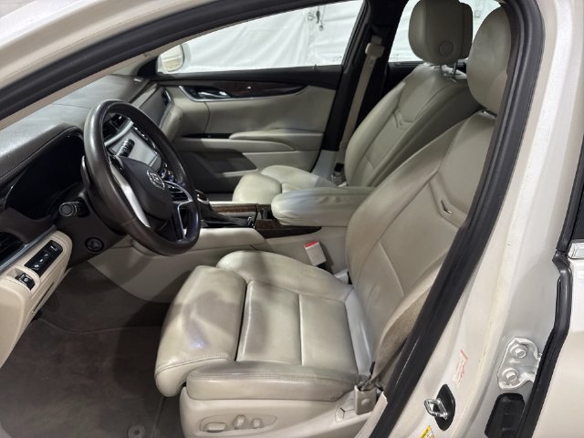 Used 2013 Cadillac XTS Premium FWD image 19