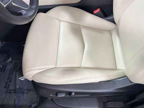 Used 2019 Cadillac XT5 AWD image 21
