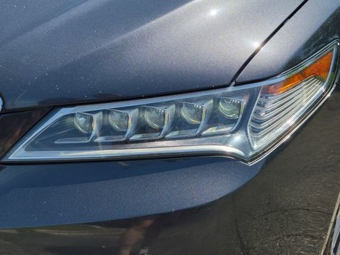 Used 2015 Acura TLX V6 w/ Technology Package FWD image 9