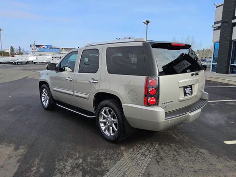Used 2008 GMC Yukon Denali image 7