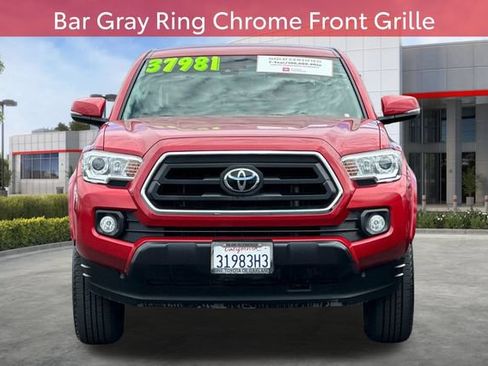 Certified 2021 Toyota Tacoma SR5 w/ Technology Package AWD/4WD image 13