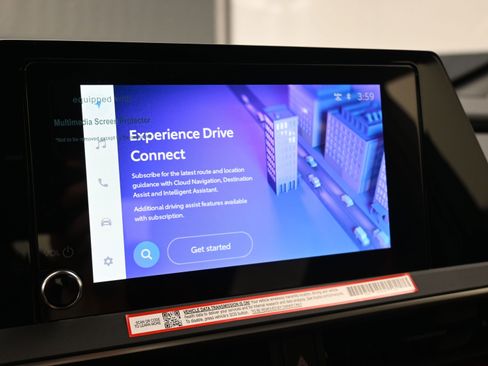 New 2025 Toyota Prius XSE image 11