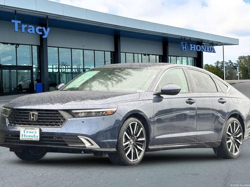 New 2026 Honda Accord Touring image 8