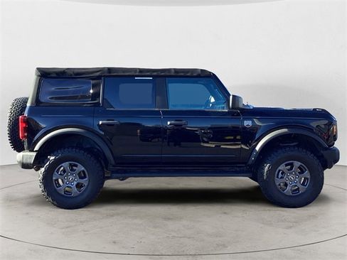 Used 2022 Ford Bronco Big Bend image 6