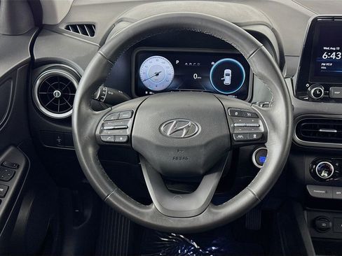 Used 2022 Hyundai Kona Limited image 31