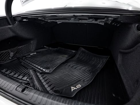 Used 2022 Audi A6 Premium Plus w/ Premium Plus Package image 20