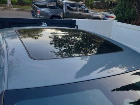 Used 2023 Volvo S60 T8 Plus w/ Climate Package image 4