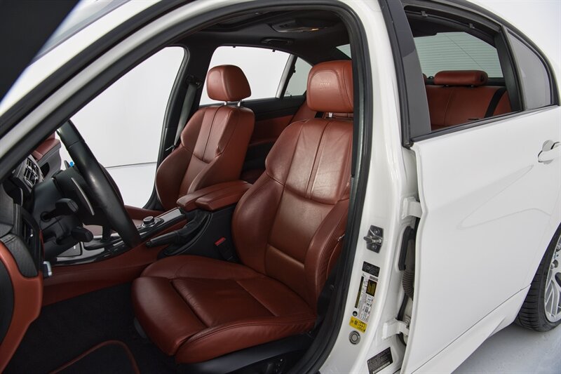 Used 2011 BMW M3 Sedan RWD image 20