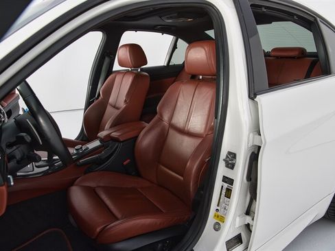 Used 2011 BMW M3 Sedan RWD image 20