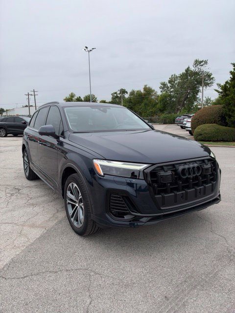 Used 2025 Audi Q7 2.0T Premium Plus AWD/4WD image 3