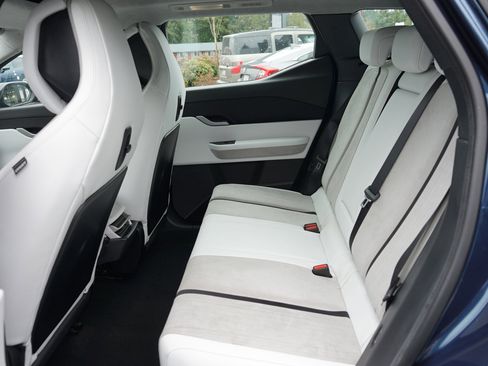 Used 2023 Fisker Ocean One image 22