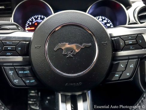 Used 2021 Ford Mustang Convertible w/ 2.3L High Performance Package RWD image 15