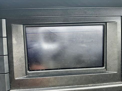 Used 2017 Ford Mustang Coupe image 18