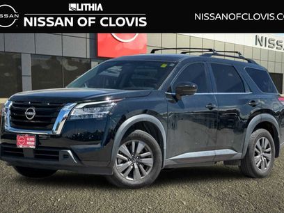 Used 2022 Nissan Pathfinder SV
