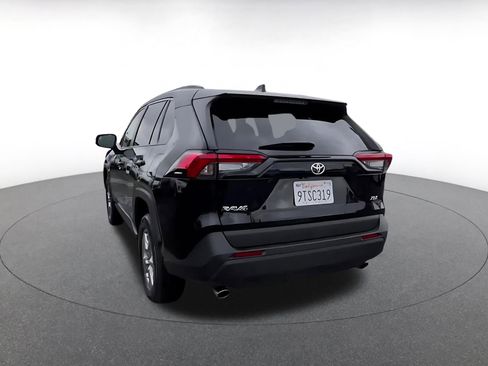 Used 2025 Toyota RAV4 XLE image 11