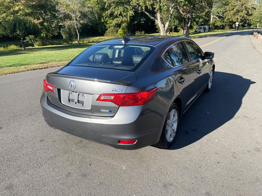 Used 2013 Acura ILX w/ Technology Package FWD image 17
