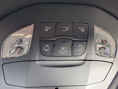 New 2026 Chrysler Pacifica Select image 22