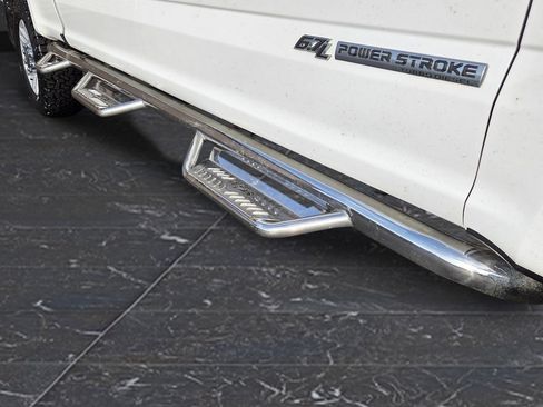 Used 2019 Ford F250 XLT w/ XLT Value Package image 24